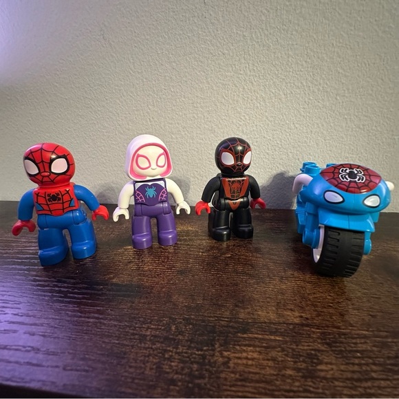 Lego Other - lego duplo spidy and friends with motorcycle
